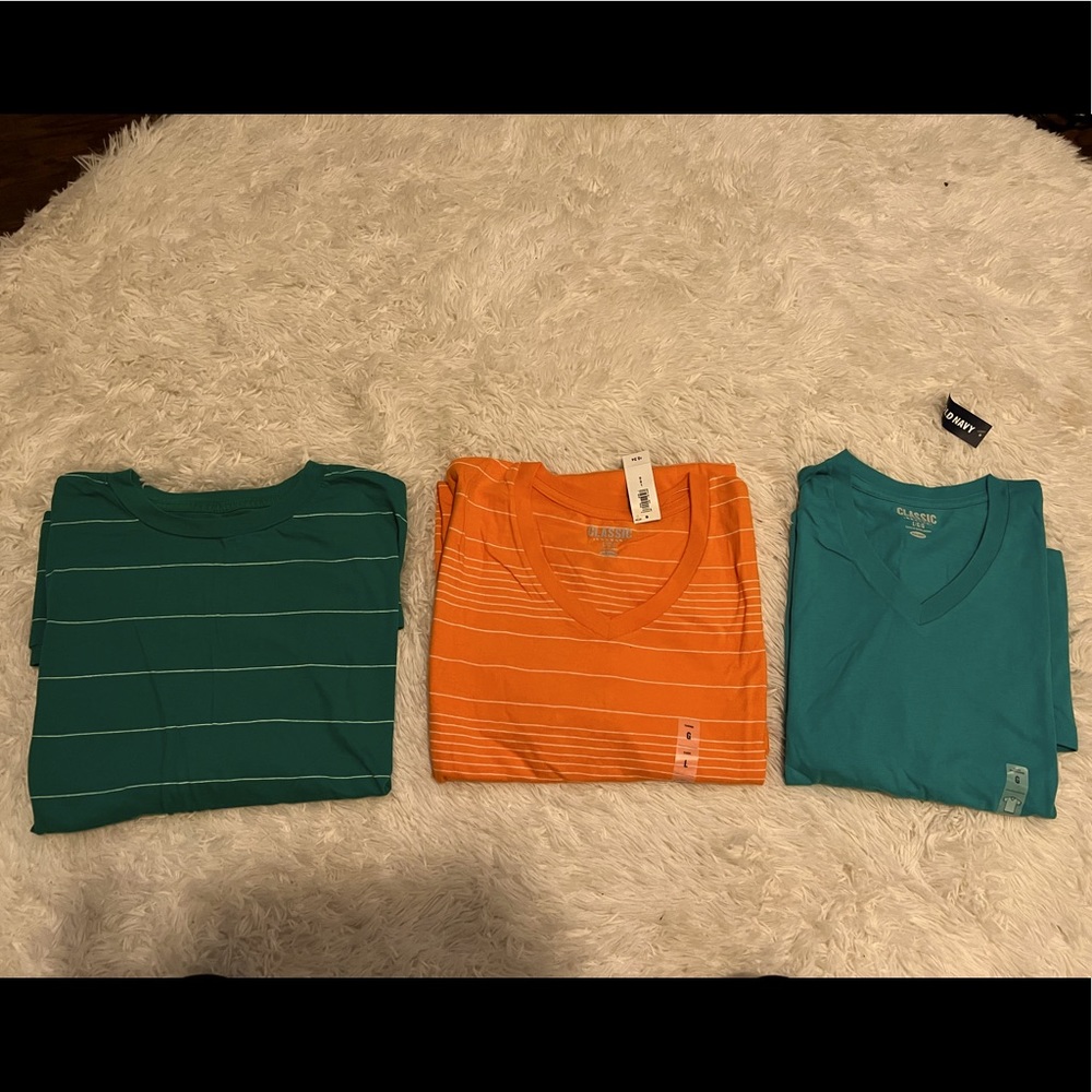Old navy tees